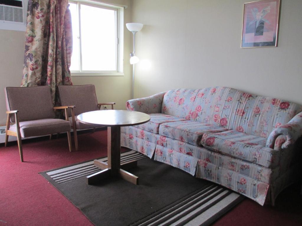 Newburg Inn Motel New Hamburg Экстерьер фото