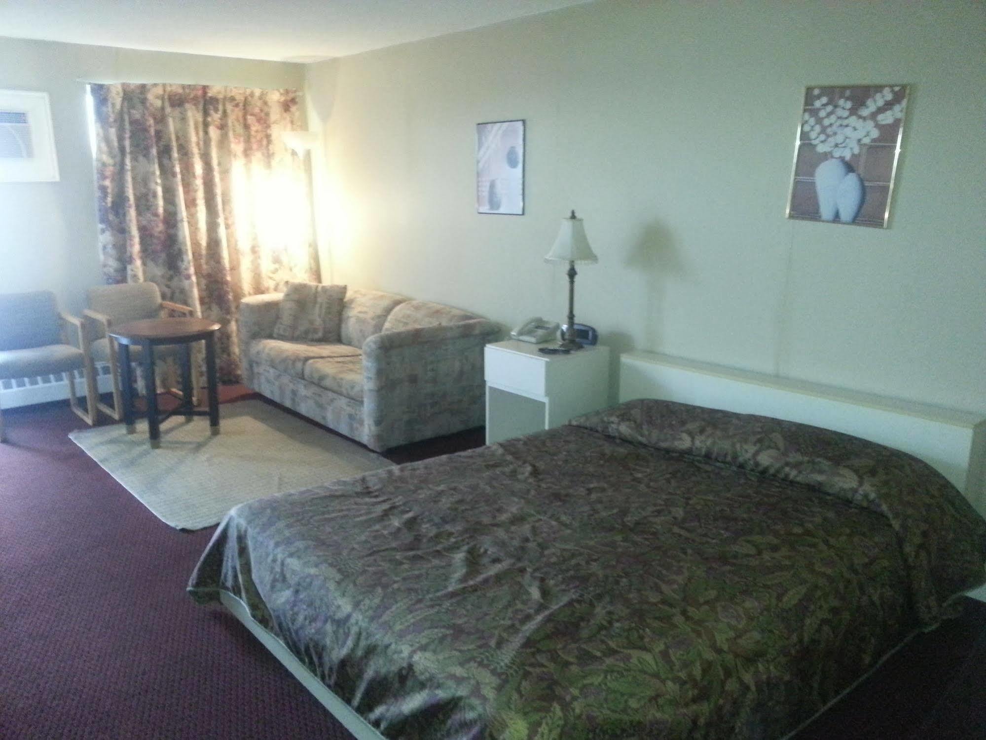 Newburg Inn Motel New Hamburg Экстерьер фото
